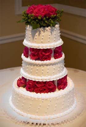 Christmas Wedding Cake Themes