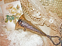 Vintage wedding theme bouquet holder