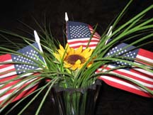 Inexpensive wedding centerpieces flowers and flags