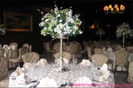 Wedding Centerpiece Ideas Fresh flower centerpieces are the most common Wedding Centerpiece Ideas Fresh flower centerpieces are the most common