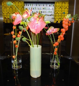 Wedding decorations with 3 vases of beauitful flowers