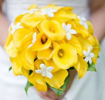 Unique Wedding Bouquets - Calla Lilys and white Stephanotis