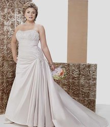 Cheap Plus Size Wedding Dresses with train