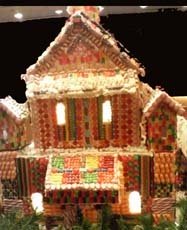 Ginger bread house christmas centerpiece idea