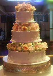Stunning wedding cake