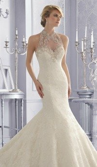 Sexy wedding dresses with cleavage