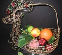 Christmas centerpiece ideas fruit basket that works well for a wedding table arrangement